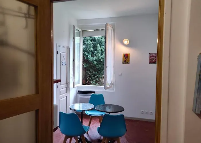 Appartement 2 Pieces Docks Du Havre. *